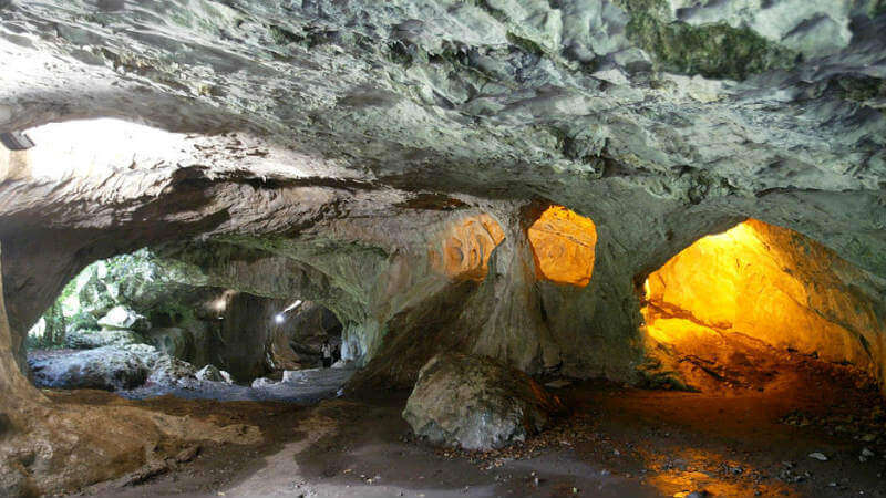 Cueva de Zugarramurdi - Turismo rural de agroturismo en Navarra